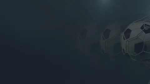 意乙保级激战正酣，桑普多利亚主场激情四溢